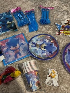Sonic Blue Party Tableware Set - Blue Disposable Plates, Cups & Napkins